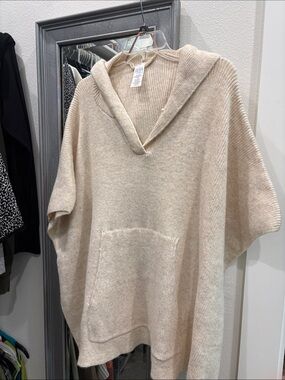 Cozy Cream Knit Hooded Sweater Poncho one size fits all -never worn